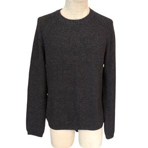 BANANA REPUBLIC WOOL AND POLYESTER BLEND CREW NECK SWEATER